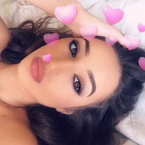 Meet your Posher, Viviane